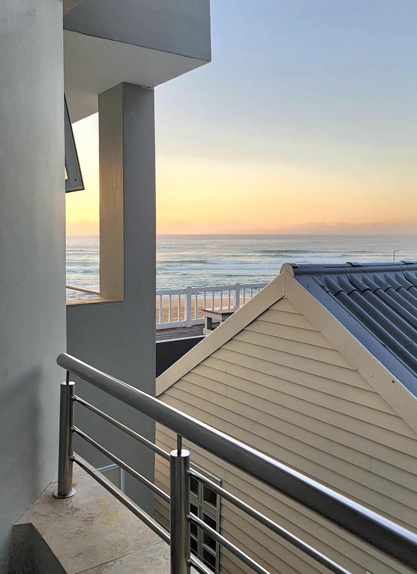 Waves Of Grace Seafront Villa Herolds Bay Exterior foto